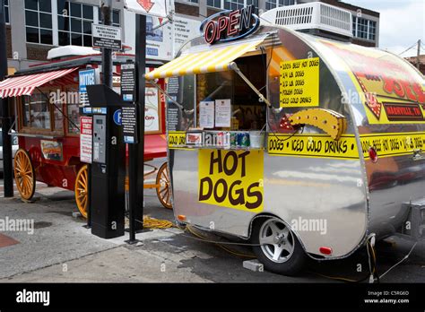 Hot Dog Stands High Resolution Stock Photography And Images Alamy