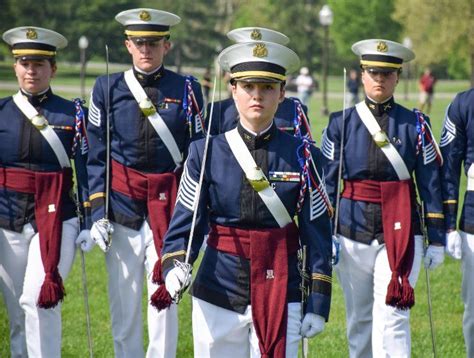 Virginia Tech Corps of Cadets | Virginia tech, Female, Womens hairstyles