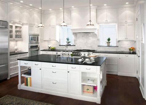 Kitchens With Marble Backsplashes Chairish Blog Timeless Kitchen