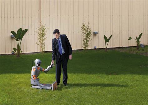 Vincent Fournier Humanizes Technology In A Series That Documents Robots - IGNANT