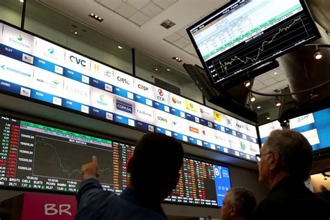 Bovespa Fecha Em Forte Queda Nesta Quinta Bradesco Cai 6 Economia G1