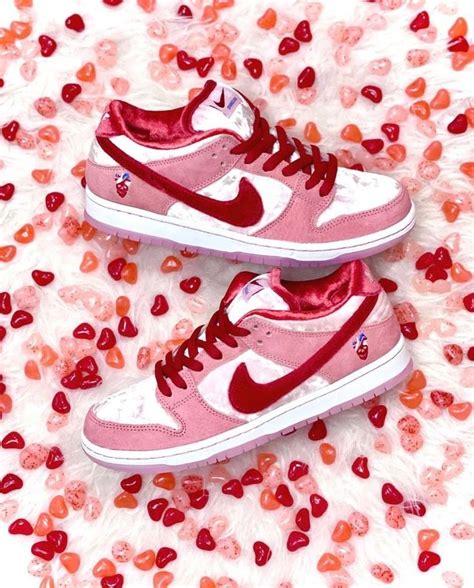 Who Wants To Cop The Strangelove X Nike Sb Dunk Low This Weekend 💕 📷