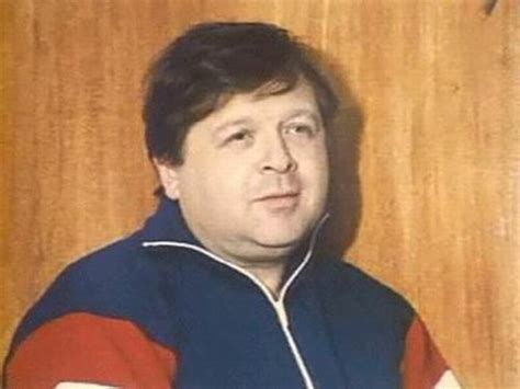 Биография Владимир Сальников