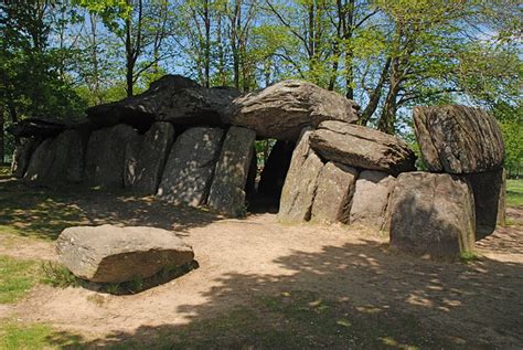 Dolmen de La Roche aux fées Ile et Vilaine a photo on Flickriver