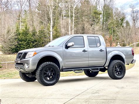 Nissan Frontier Moto Metal Mo Rough Country Custom Offsets