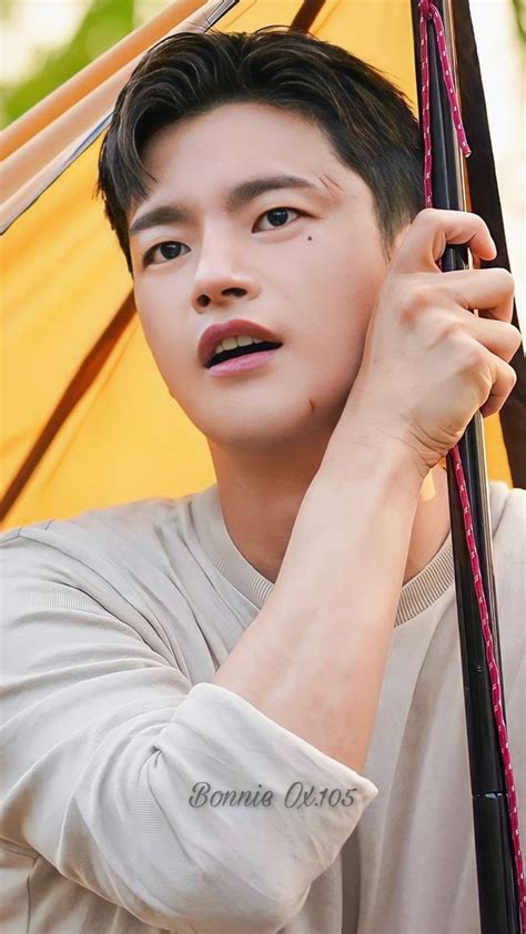 Seo In Guk Nam Han Jun Cafe Minamdang Seo In Guk Shopping King Louis