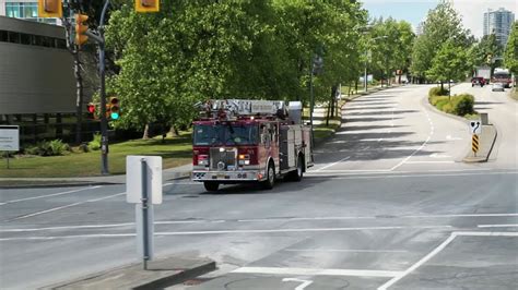 Q Siren Burnaby Fire Engine 32 Responding Youtube