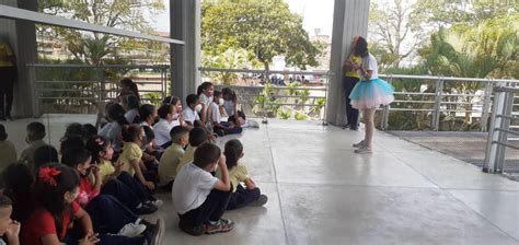 Con Danzas Y Galerones Icum Celebra La Festividad De La Cruz De Mayo