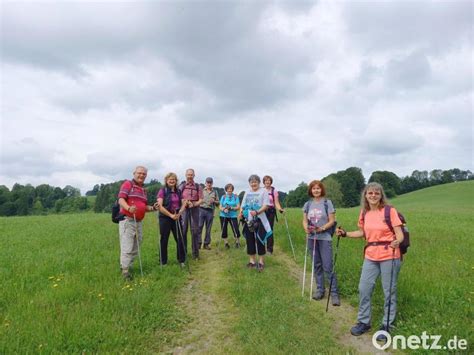 Nordic Walker Des SV Wildenreuth Auf Dem Goldsteig Onetz