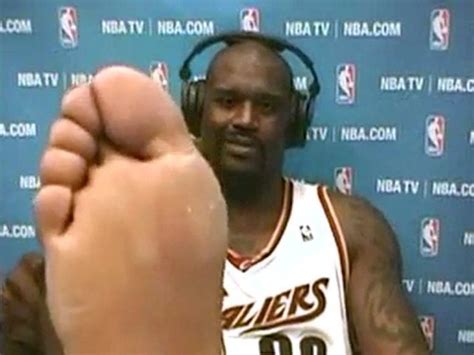 Feet Ured Guest Shaq V Deo Dailymotion