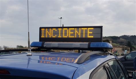 Ascoli Mare Incidente Oggi Superstrada Maxi Tamponamento Ci Sono Feriti