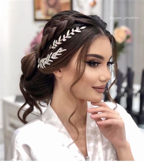 Pin By Saviapires On Salvamentos R Pidos Long Hair Wedding Styles