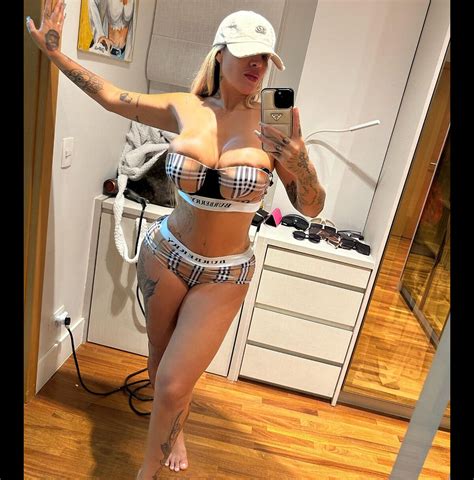 Foto Andressa Urach Confirmou Affair A Influencer Juju Ferrari