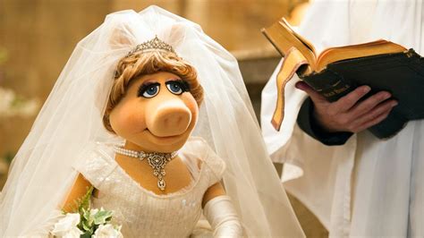 You're cordially invited to a Muppet wedding