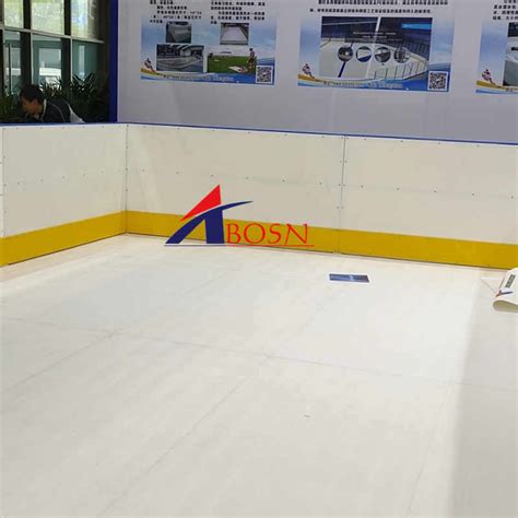 China Synthetic Ice Tiles Hockey Uhmwpe Plastic Skating Floor Tiles China Synthetic Ice Rink