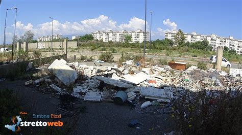 Reggio Calabria Degrado Ed Incuria Nella Palestra Di Arghill Foto E