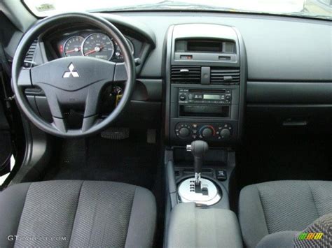 Black Interior 2007 Mitsubishi Galant DE Photo #40082255 | GTCarLot.com