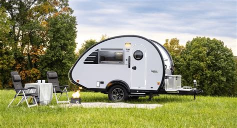 11 Best Travel Trailers And Campers Under 3500 Lbs