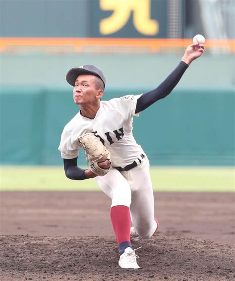 【甲子園】「満員の舞台、楽しもうと」大阪桐蔭の2年生左腕・前田悠伍が5回1安打無失点、9kの快投 スポーツ報知