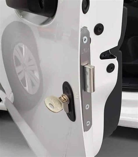 Van Deadlocks Supplied And Fitted In Greater Manchester