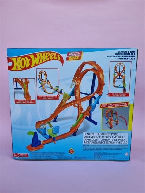 Трек Хот Вілс Вертикальна вісімка Hot Wheels Action Figure 8 Track Set