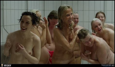 Naked Florence Loiret Caille In The Aquatic Effect