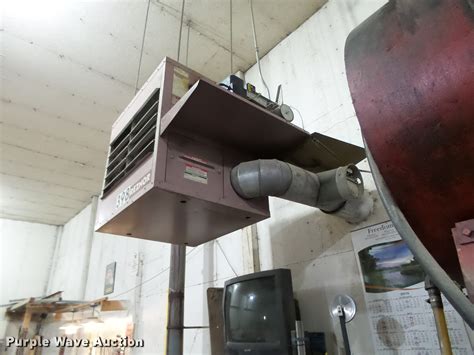 Reznor Ra 140 Waste Oil Furnace In Monona Ia Item K2458 Sold