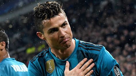 Cristiano Ronaldo Homenageado Como Melhor Marcador De Sempre Da Uefa