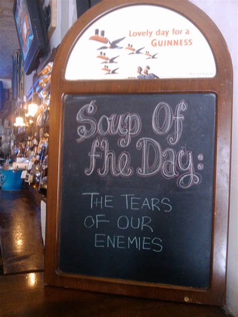 Funny Chalkboard Signs From Bars That Will Totally Get You Inside