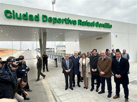 El Real Betis Balompi Inaugura La Nueva Ciudad Deportiva Rafael