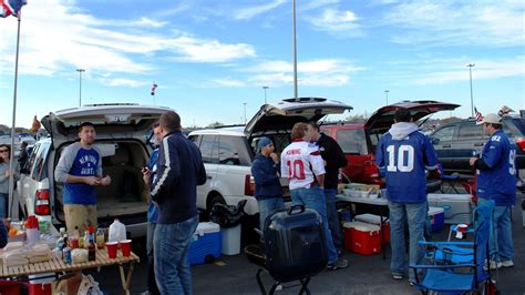 How To Tailgate The Ultimate Tailgating Guide Improve Your Gameday