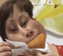 Luana Tulla Luana Tulla Discover Share Gifs