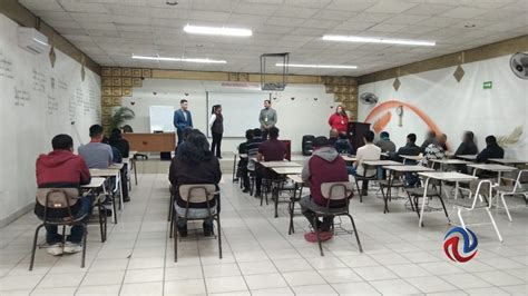 Capacitan en derechos humanos a pacientes en rehabilitación