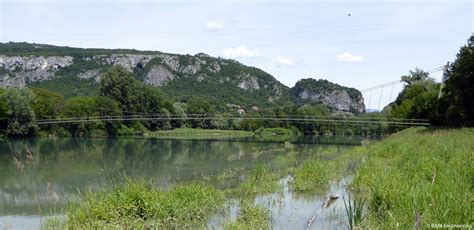 Une Nouvelle Passerelle Au Dessus Du Rhône Pour Relier La Savoie Et L Ain Journal Du Bâtiment