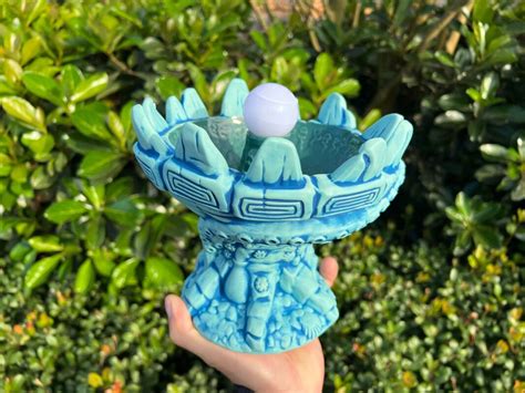 Photos Blue Ursula Tiki Mug Debuts At Trader Sams Grog Grotto At Walt