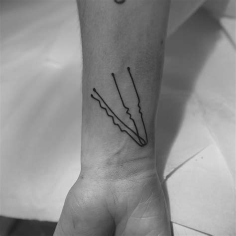 Armelle Stb Bobby Pins Bobby Pin Tattoo Wrist Tattoos Words Tattoos