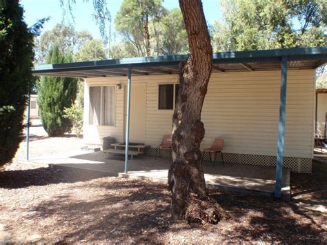 Accommodation Cowra Holiday Park