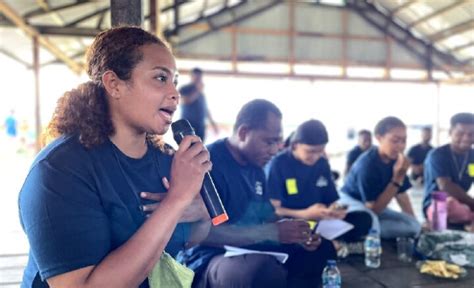 Pemuda Adat Kampung Yoboi Gali Potensi Sagu Papua Lewat Sekolah Lapang