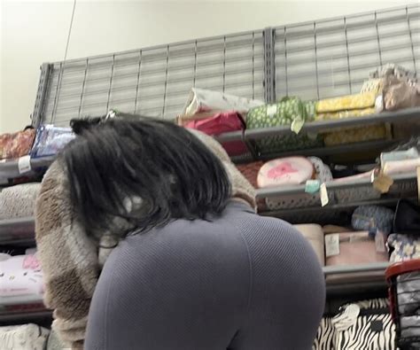 Huge Bbl Latina Spandex Leggings Yoga Pants Forum