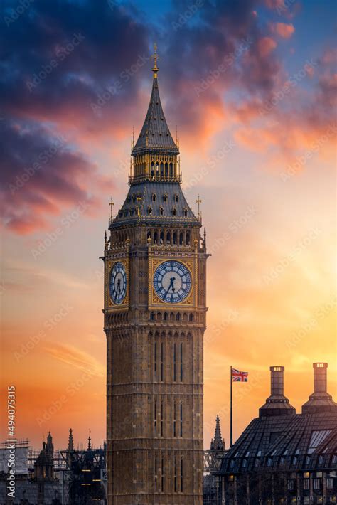 Big Ben At Sunrise