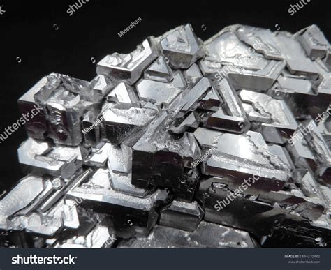 1,057 Twinned crystals 图片、库存照片和矢量图 | Shutterstock