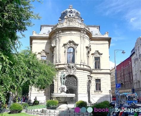 Ervin Szabó Library Wenkcheim Palace