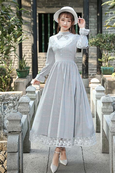 Spring Autumn Women Vintage Retro Elegant Long Dress Palace Style Long Sleeve Plaid Lace