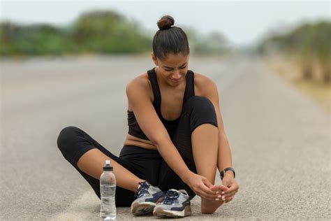 Pie De Atleta Tratamiento Y Consejos Farmacia Unzeta