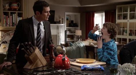 Modern Family Gag reel season 3 | Modern family, Modern family season 3 ...