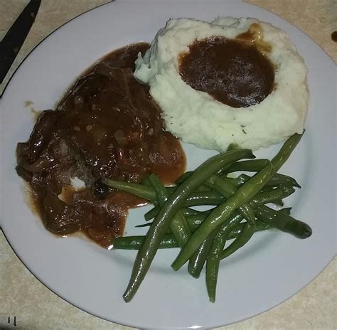 [homemade] Salisbury Steak Mashed Potatoes And Green Beans From The Community Garden R Food