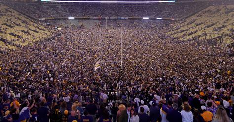 Watch Lsu Fans Storm Field Following Upset Victory Against Alabama On3