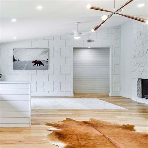 Skyline Floorscapes | Hand Scraped Natural Hickory Flooring