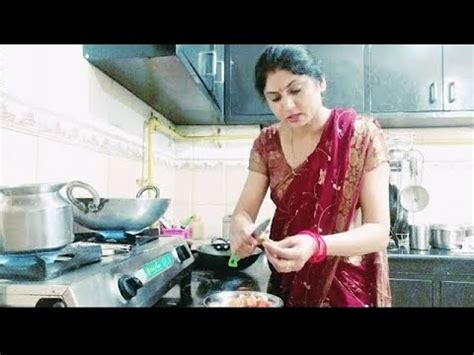 Saree Vlog Paav Bhaji Recipe Clothes Cleaning Indian House Wife