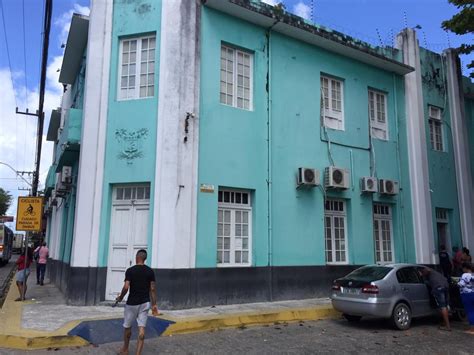 Criminosos Invadem Bar Rendem Clientes E Matam Dois Homens A Tiros Na